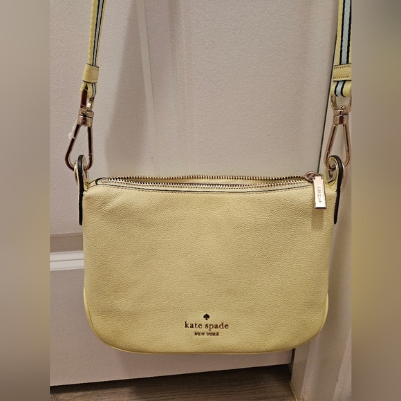 NWOT Kate Spade Crossbody Purse - Picture 2 of 6